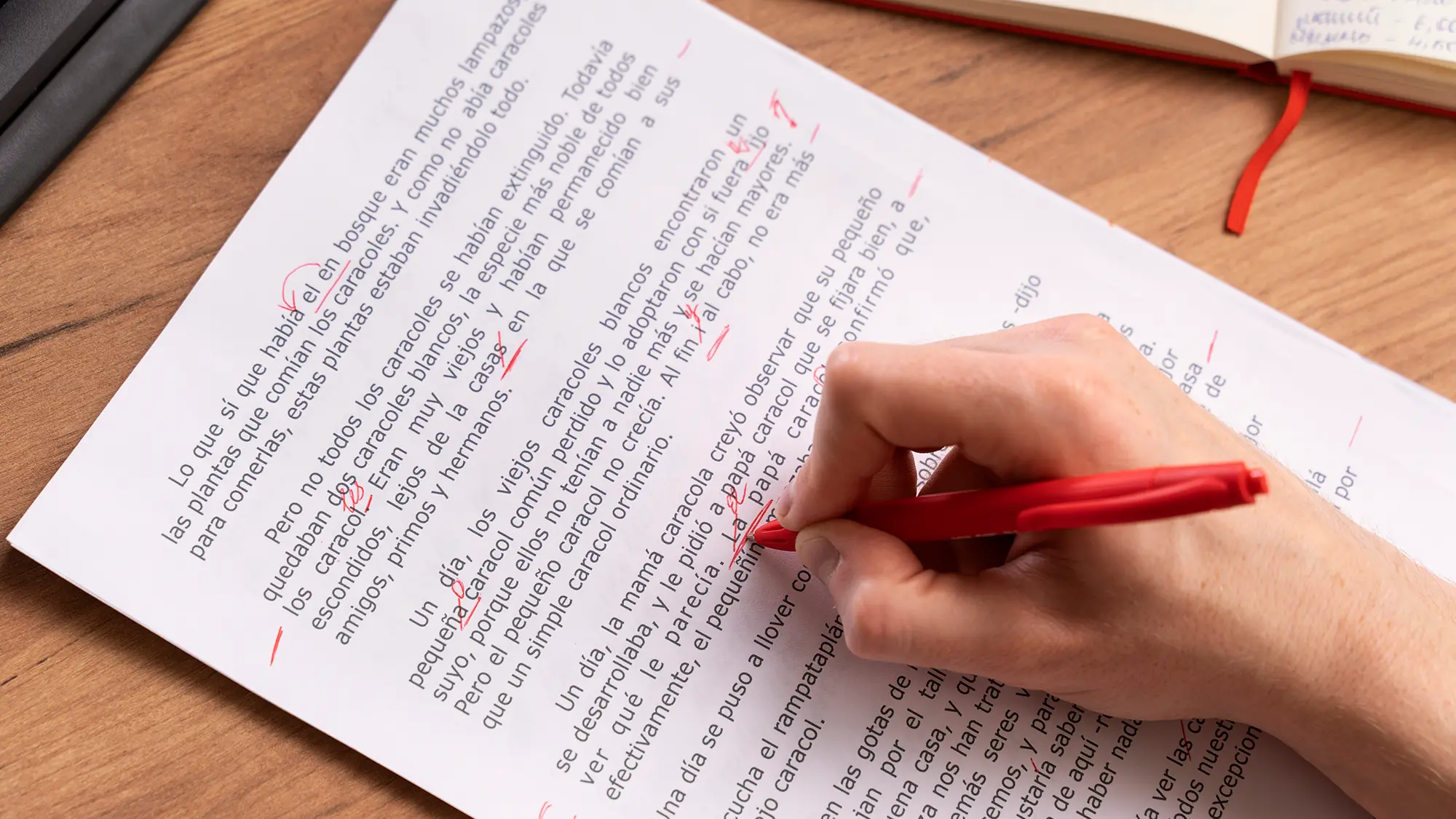 CONTRACT DRAFTING & REVIEW